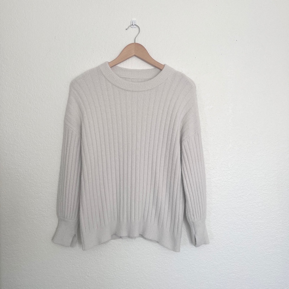 Aerie super soft sweater